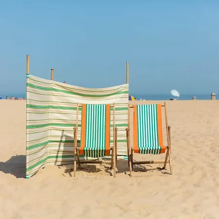 In Near The & Casino 아파트