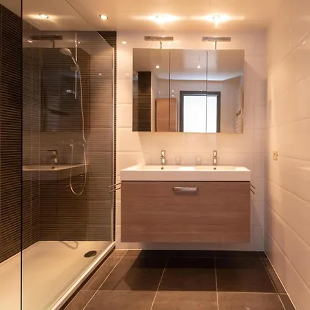 In Near The & Casino 아파트 *